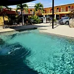 Summit Motel