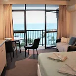 Beautiful Beachfront On The Strand At Aquarius
