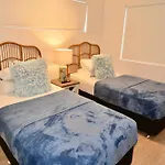 Tropical Luxe Apartment