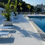 Civic Guest House