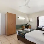 Beach House Motel