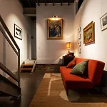New York Style Loft Apartment