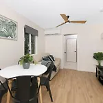 Cosy 2 Bedroom Home