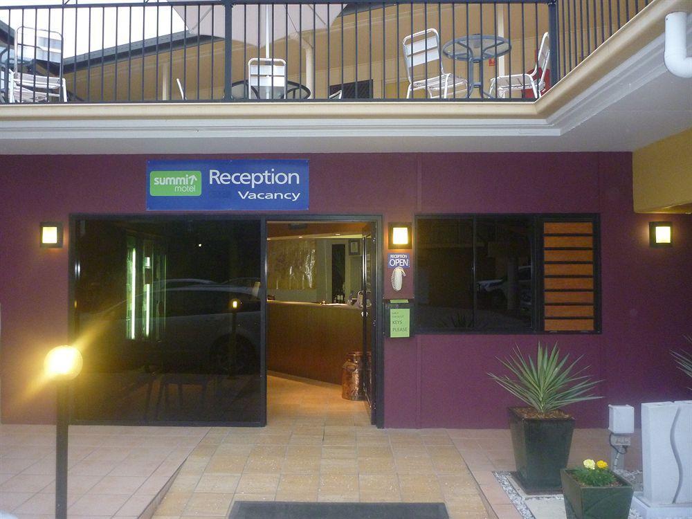 Summit Motel