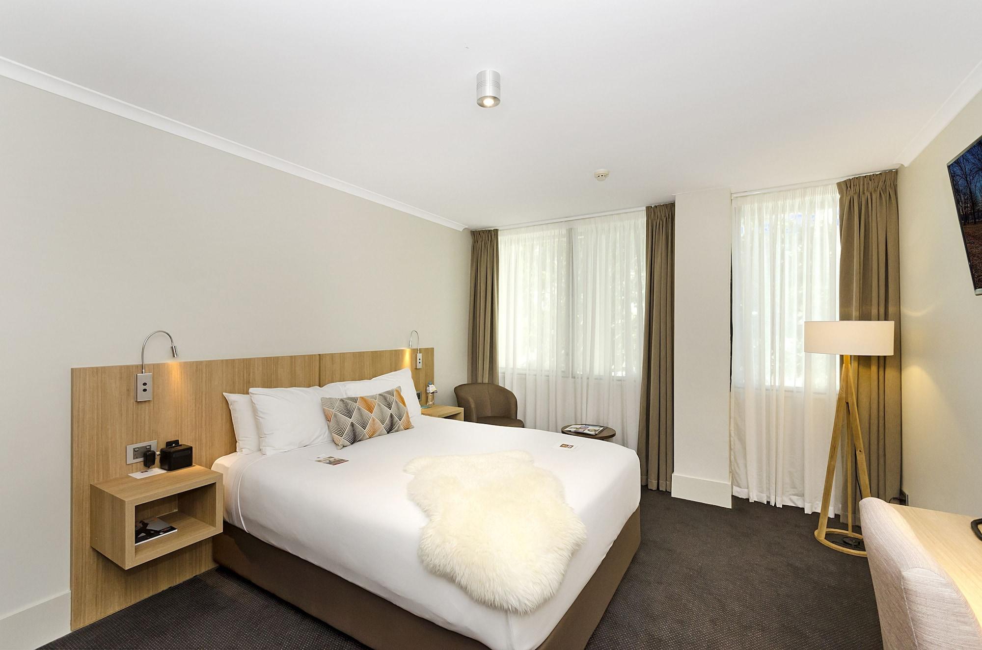 Clarion 4*