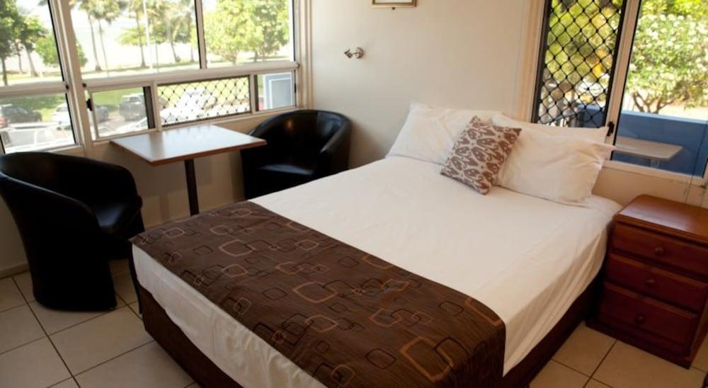 Strand Motel Motel Townsville