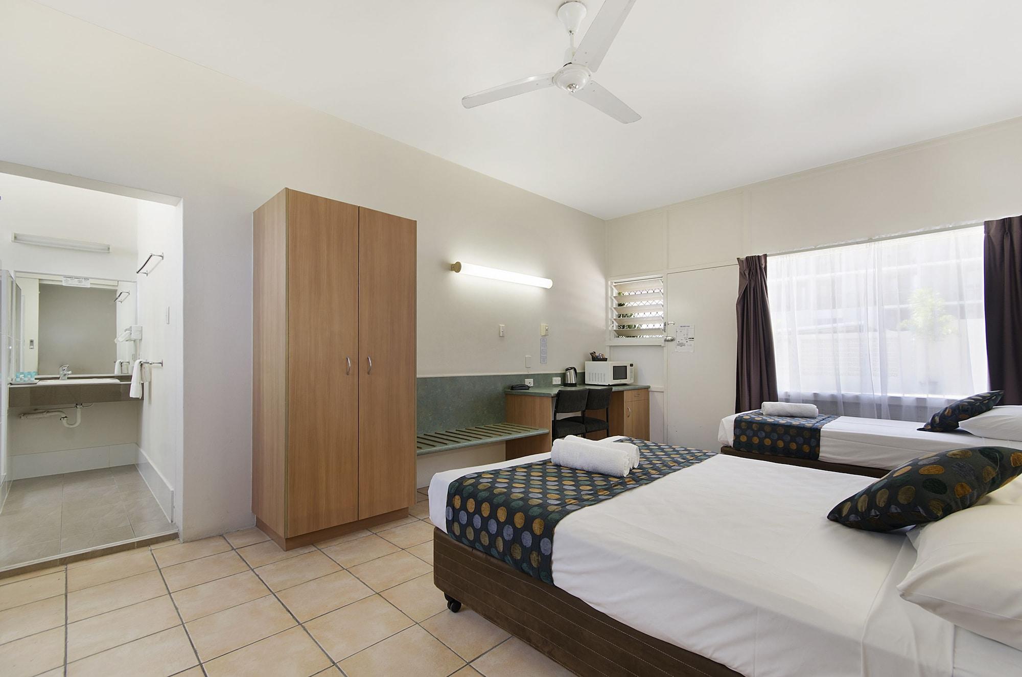 Motel House 3*