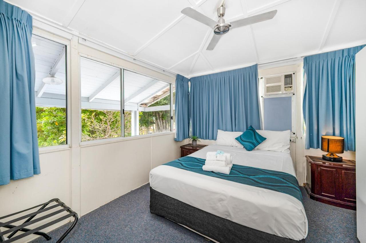 Strand Motel 3*
