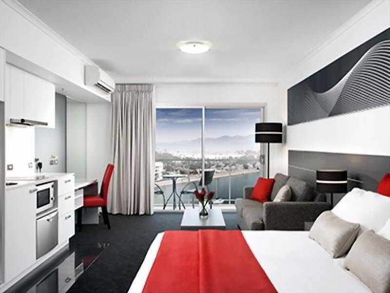 Oaks Metropole Townsville