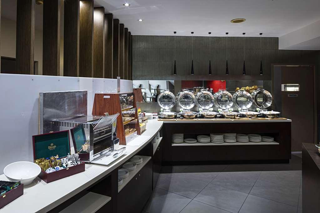 Hotel Grand Chancellor 4*