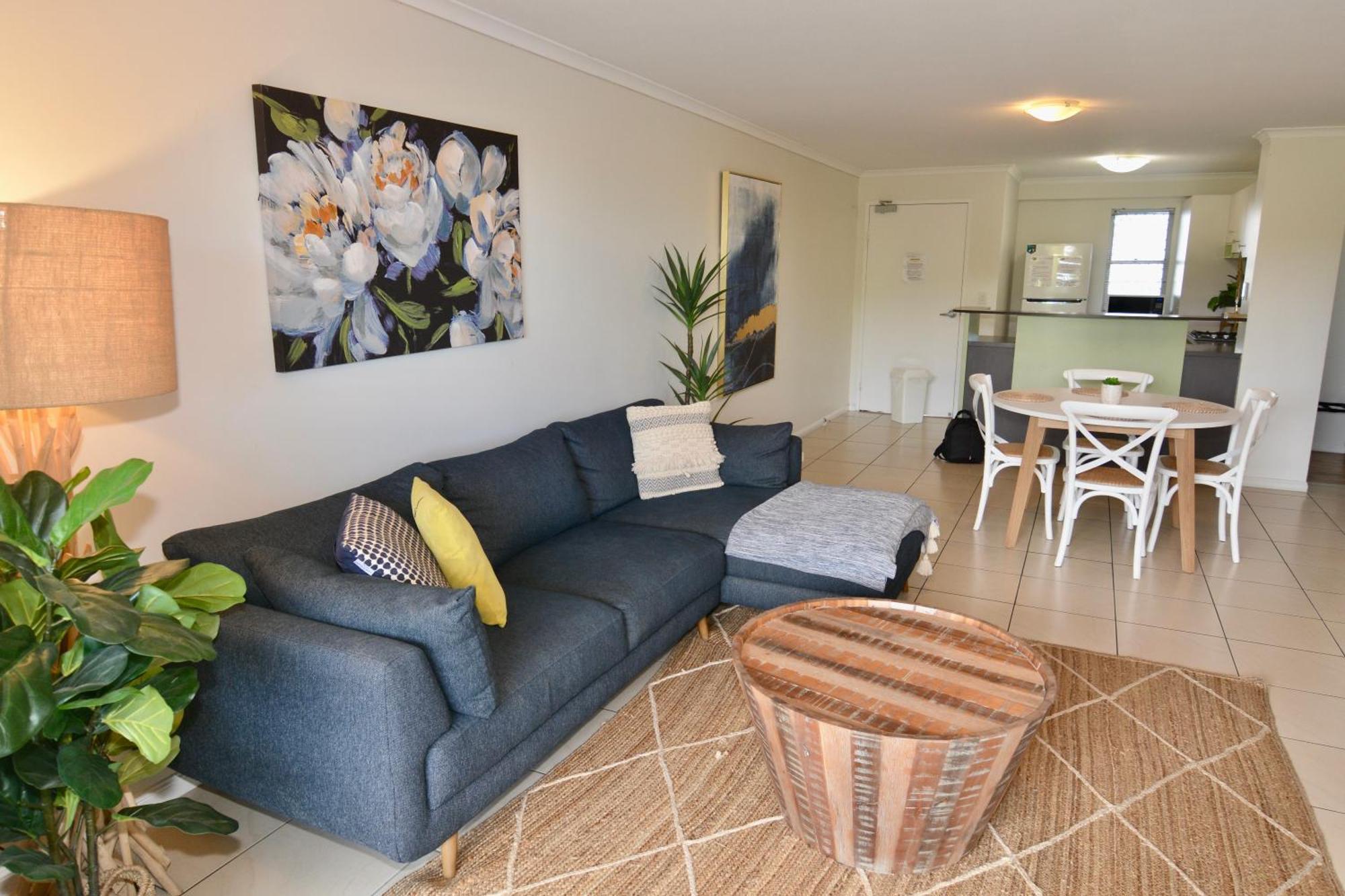 Stadium On The Riverfront Apartment Townsville