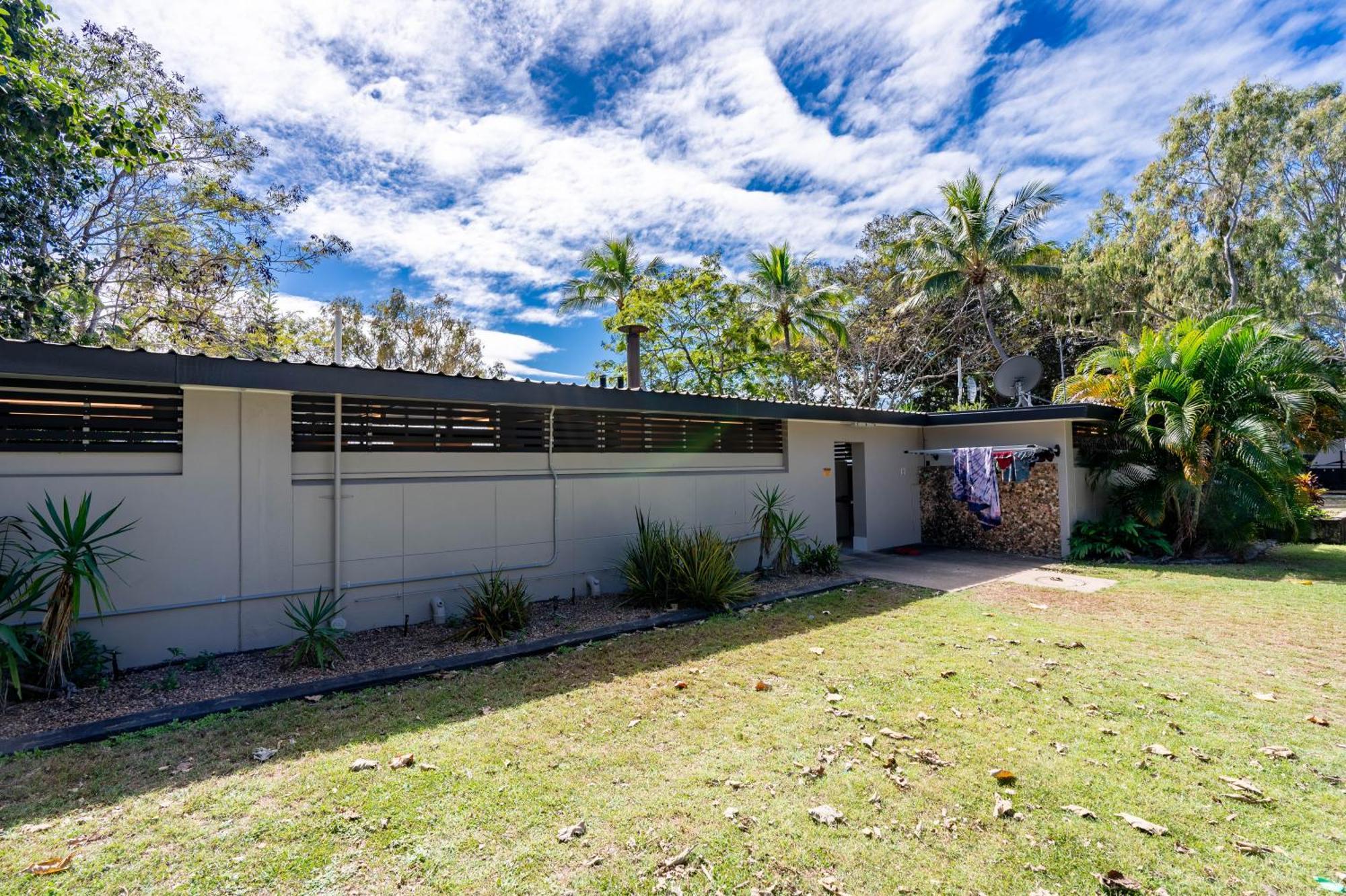 Big4 Tasman Holiday Parks - Rowes Bay Holiday park Townsville