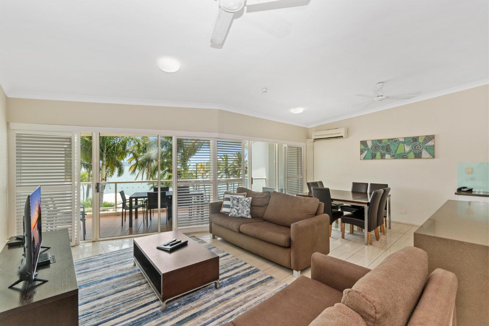 Mariners North Aparthotel 4*