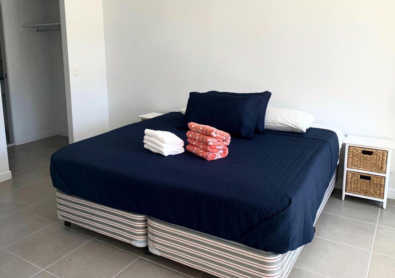 Dalgety 104 Townsville