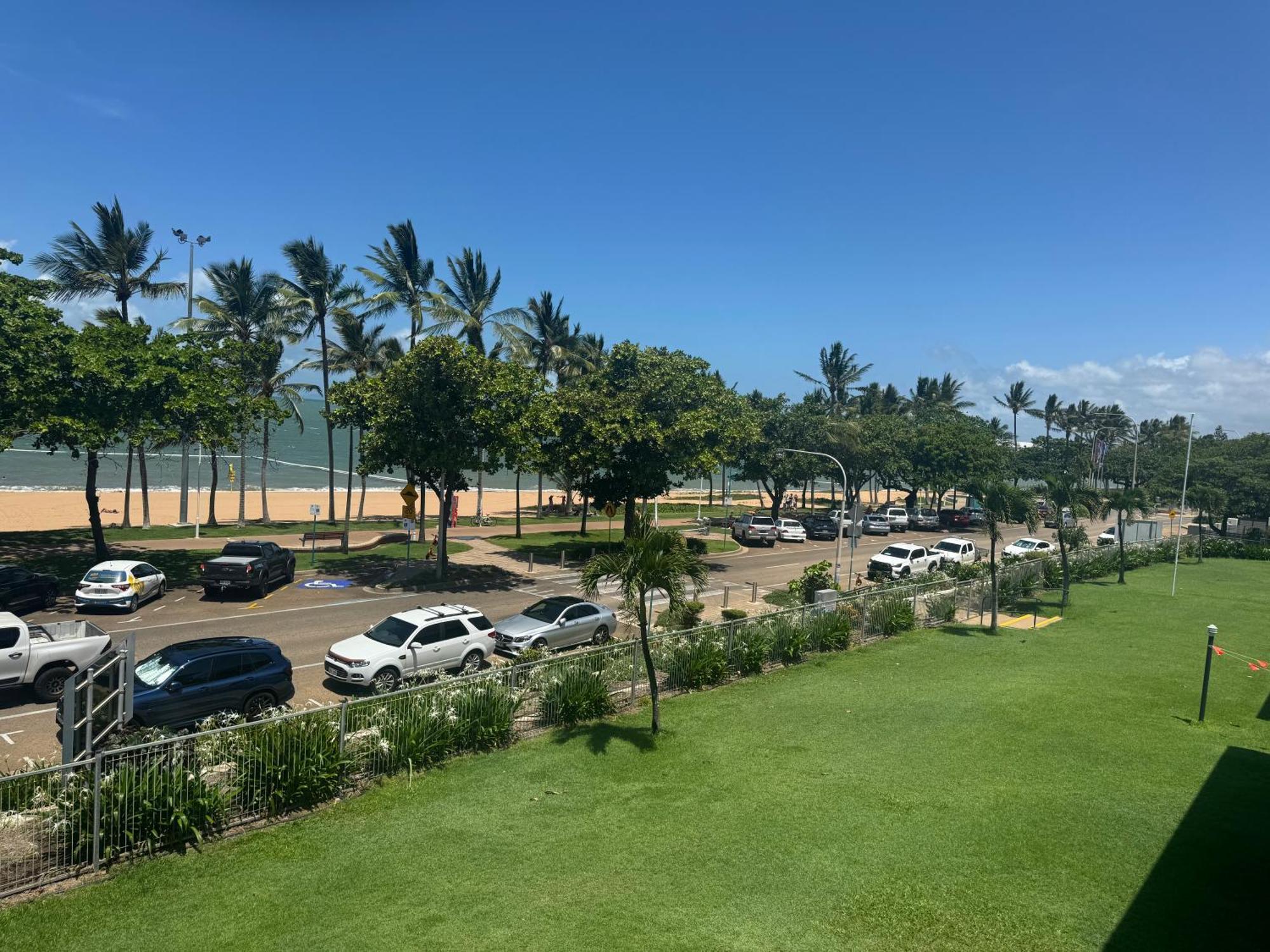 Qcwa K P Units Motel Townsville