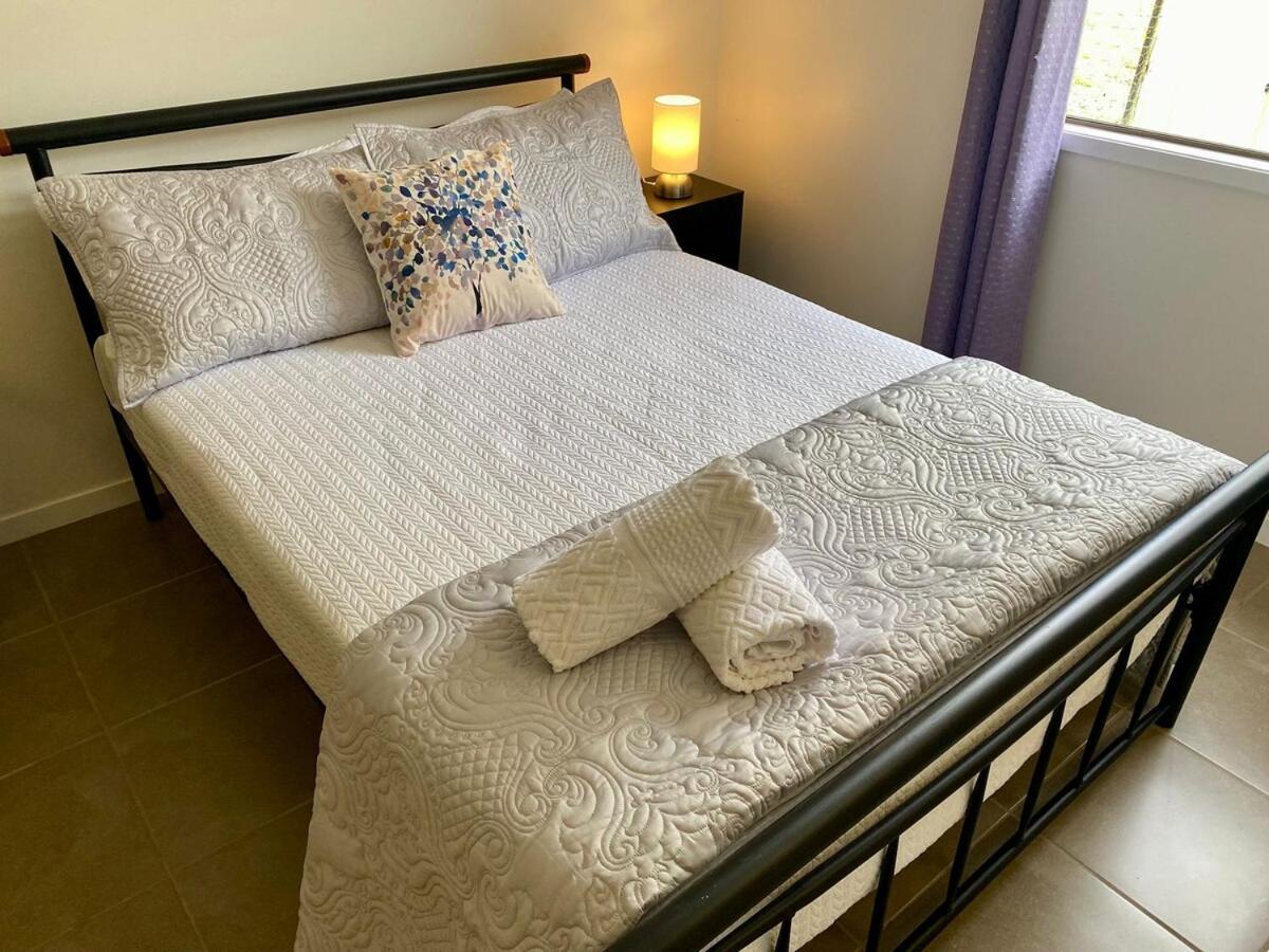 Holiday home Tranquil Retreat Meets Convenience In Railway Estate Townsville