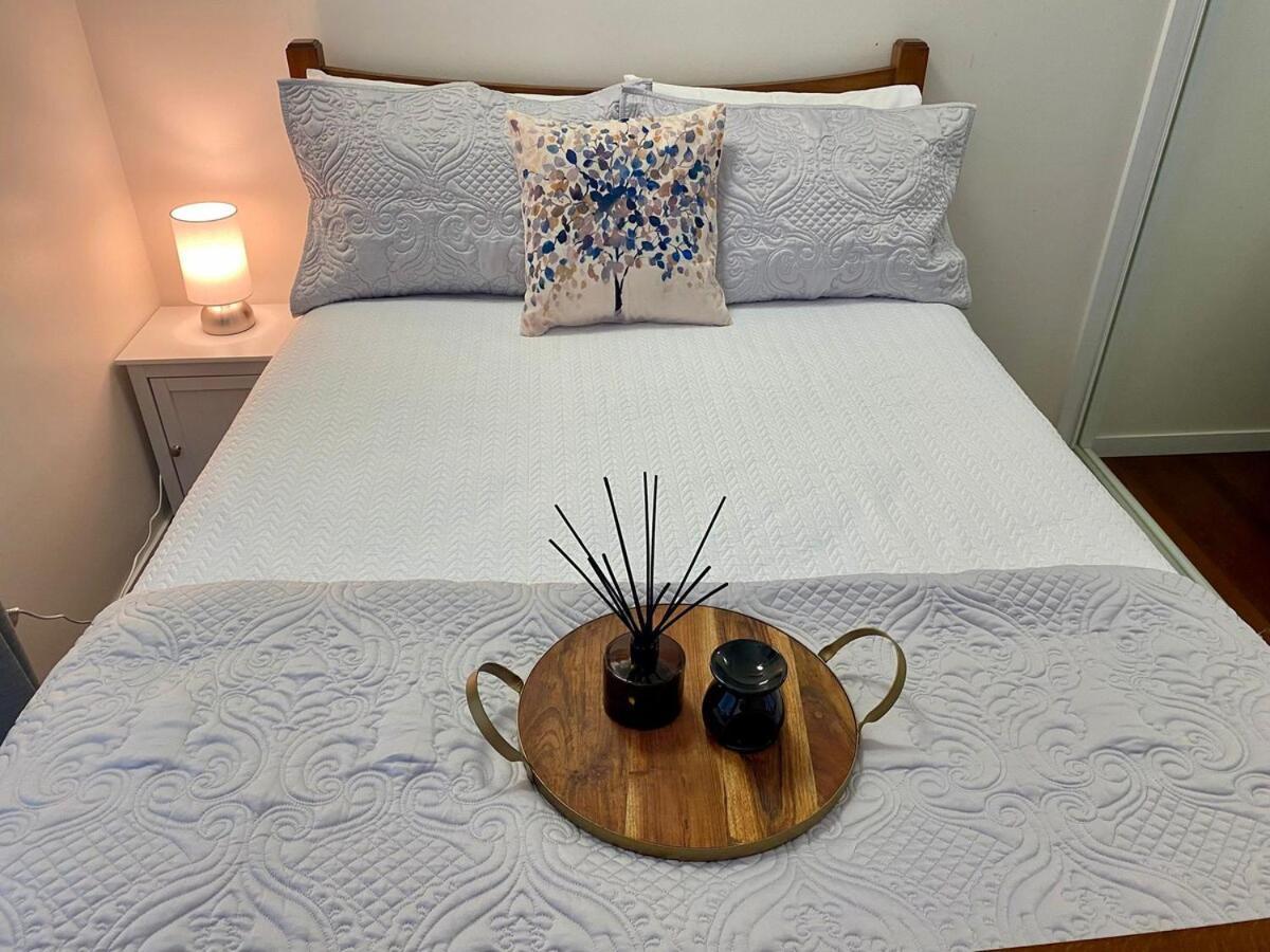 Tranquil Retreat Meets Convenience In Railway Estate Holiday home