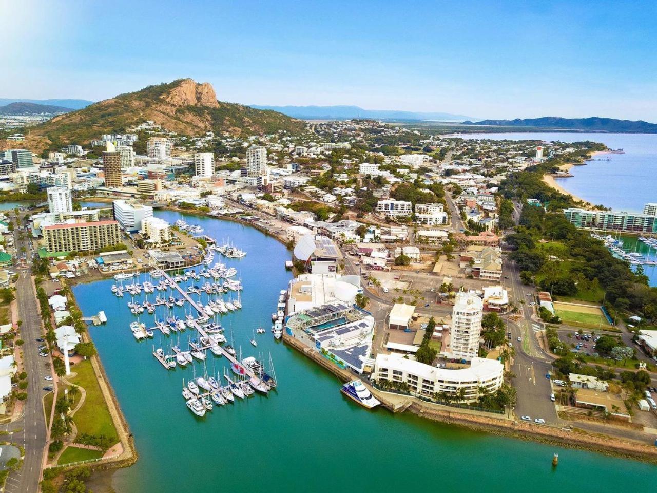 Stadium 2 Apartment Townsville