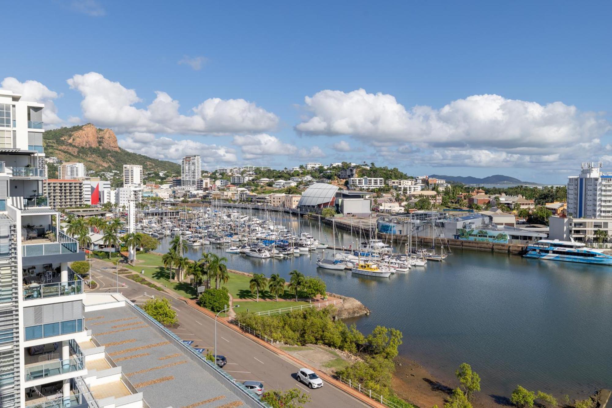 Oaks Metropole Townsville