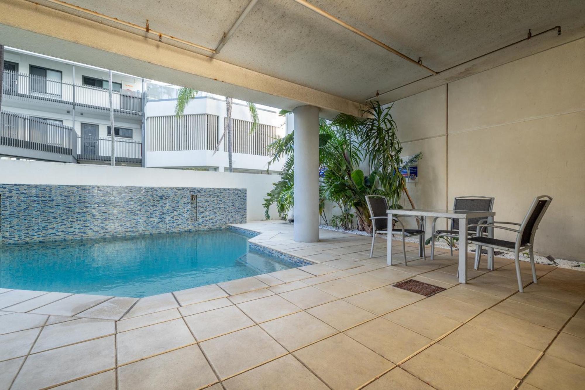 Aparthotel Oaks Metropole 4*
