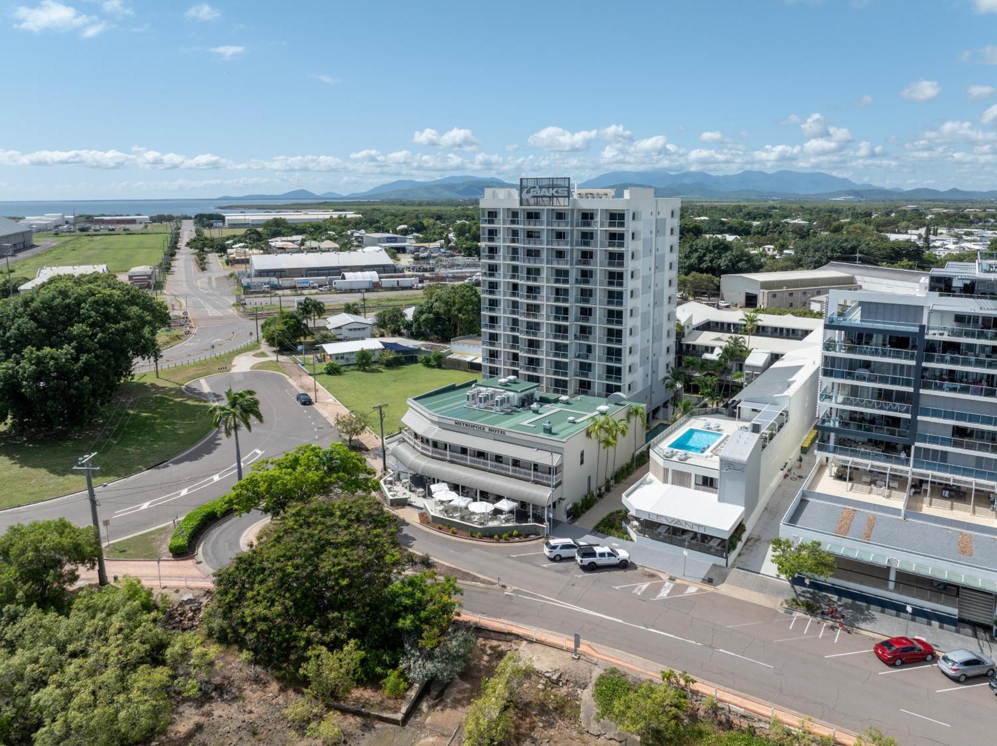 Oaks Metropole Aparthotel Townsville