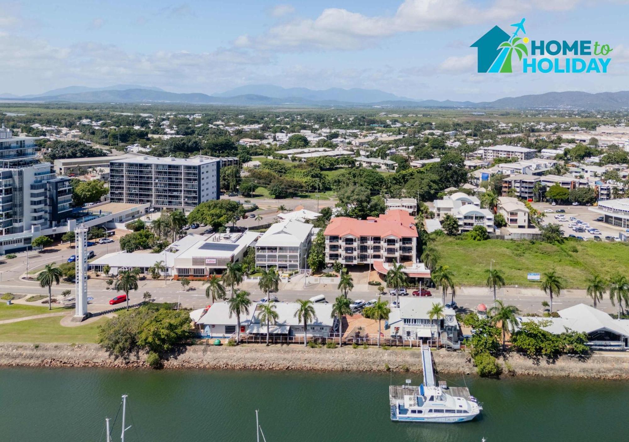 Prime Position For And Stadium Access * Townsville