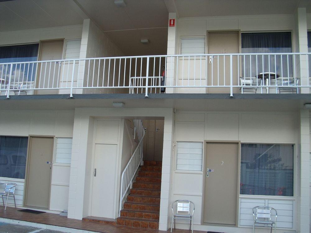 Motel House 3*
