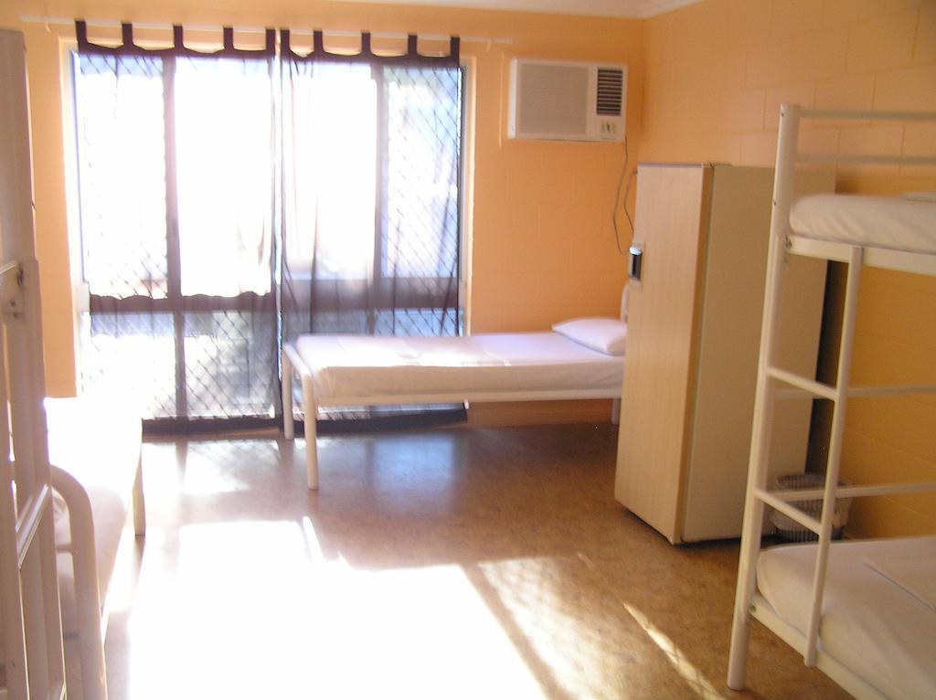 Civic Guest House *