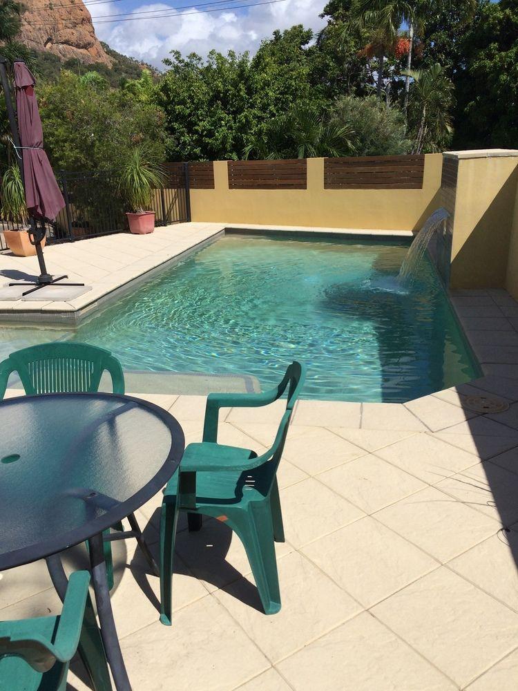 Summit 3* Townsville