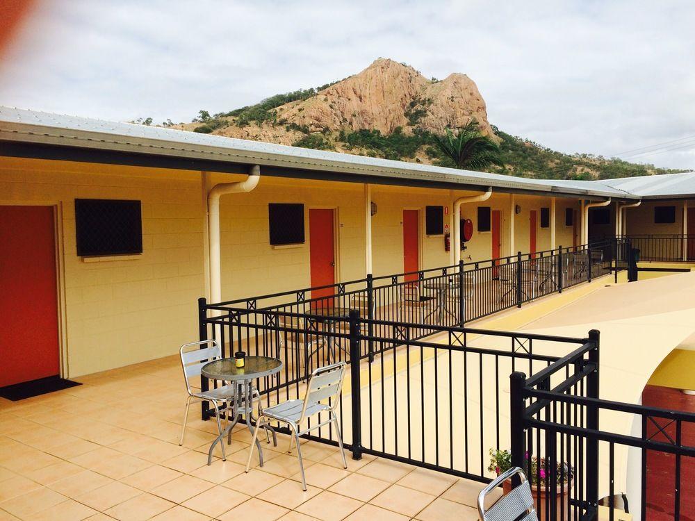 Summit 3* Townsville