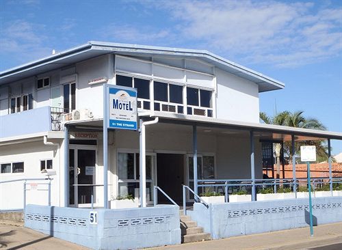 Strand Motel 3*