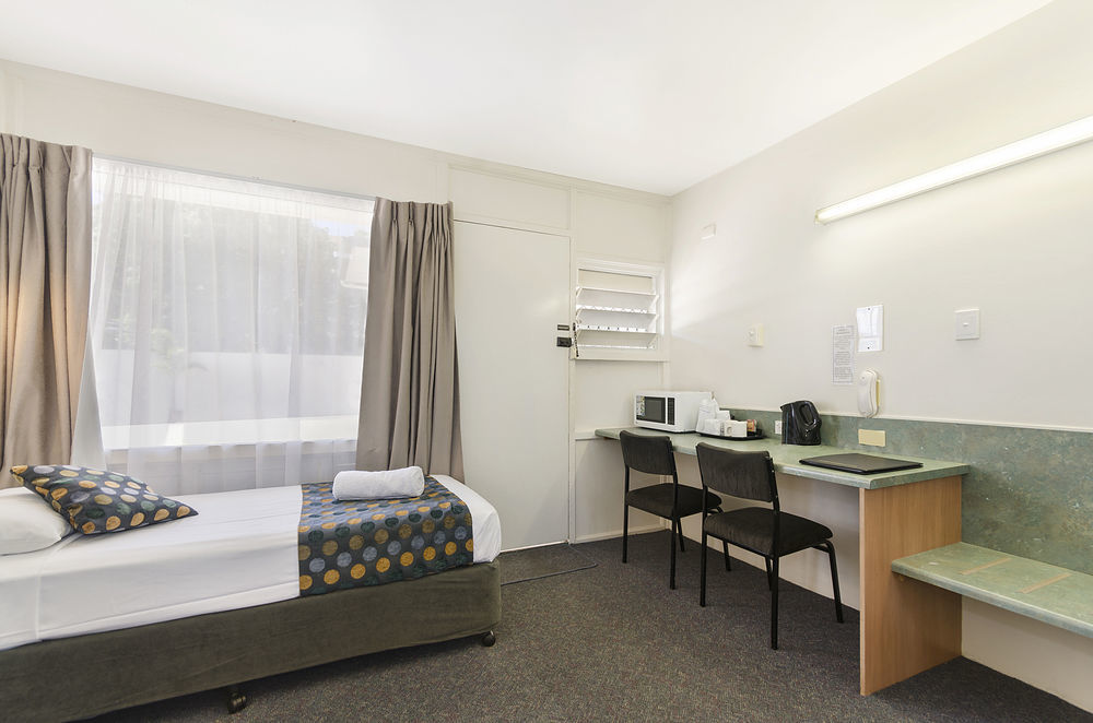 House 3* Townsville