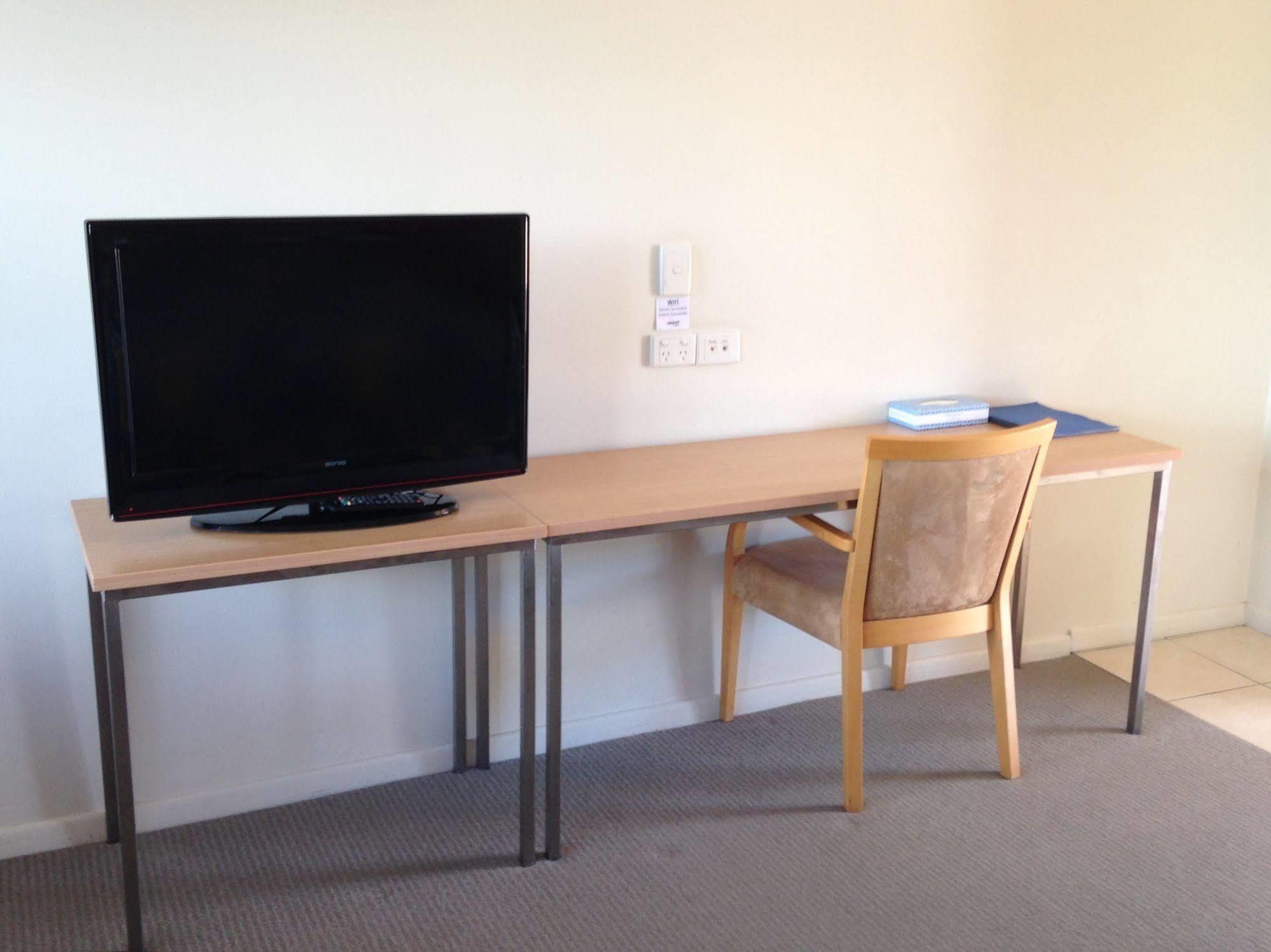 Summit Motel Townsville