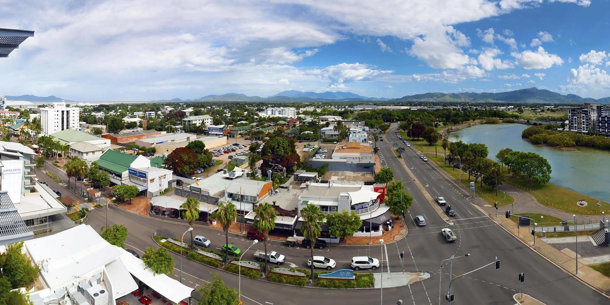 Oaks Gateway Townsville