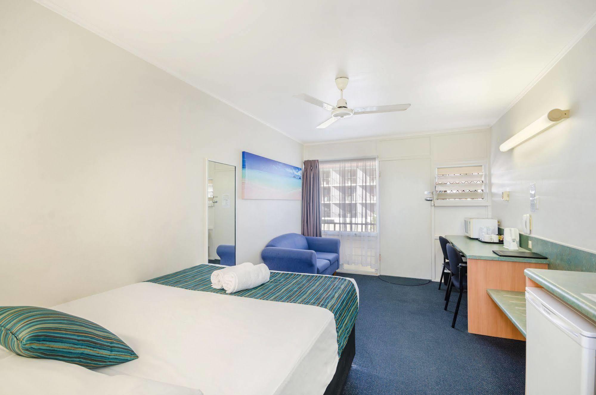 House 3* Townsville