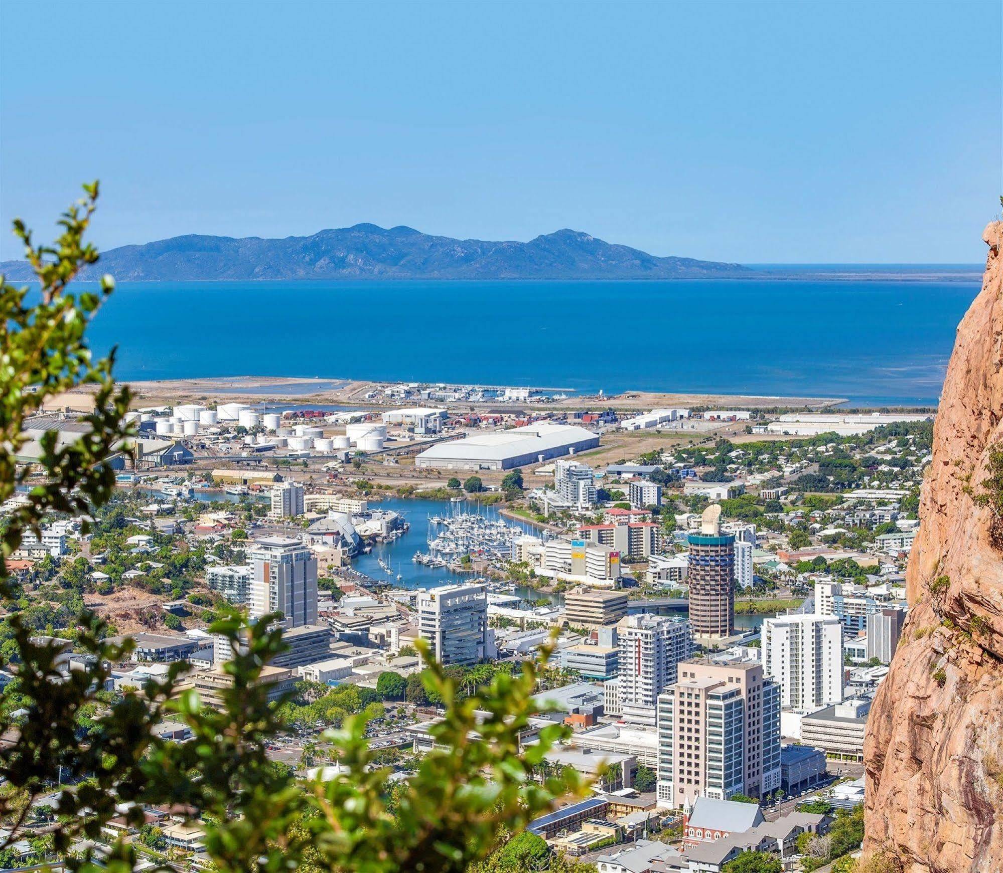 Grand Chancellor 4* Townsville