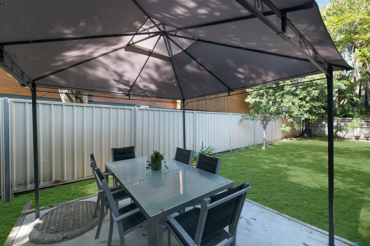Cosy 2 Bedroom Holiday home Townsville