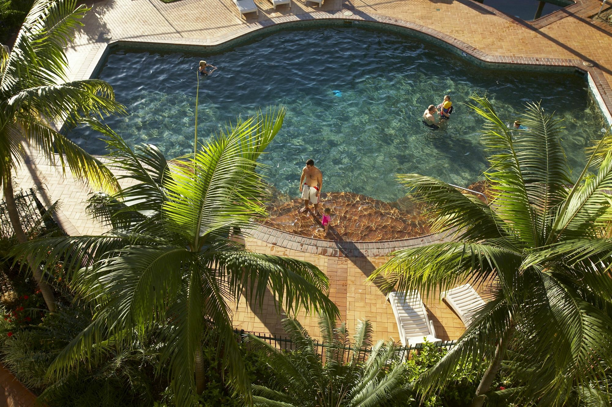 Mariners North Aparthotel 4*