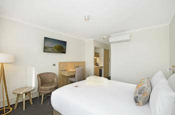 Clarion 4* Townsville