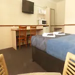 Banjo Paterson Motor Inn