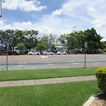 Raintree Motel