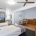 Island View Motel