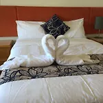 Island View Motel