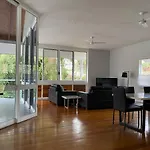 Townsville Home On River Park Drive, Annandale