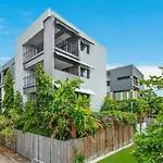 2Br Unit With Balcony At The Strand