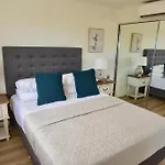 City Stadium Apartment 3