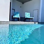 Q Resorts Paddington