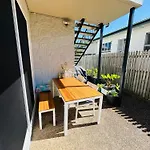 Holiday At Henry St West End, Townsville Qld 3 Night Min