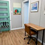 Cute Cottage - 2 Bedrooms - City & Strand Beach Location