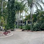 Bushland Beach Tavern
